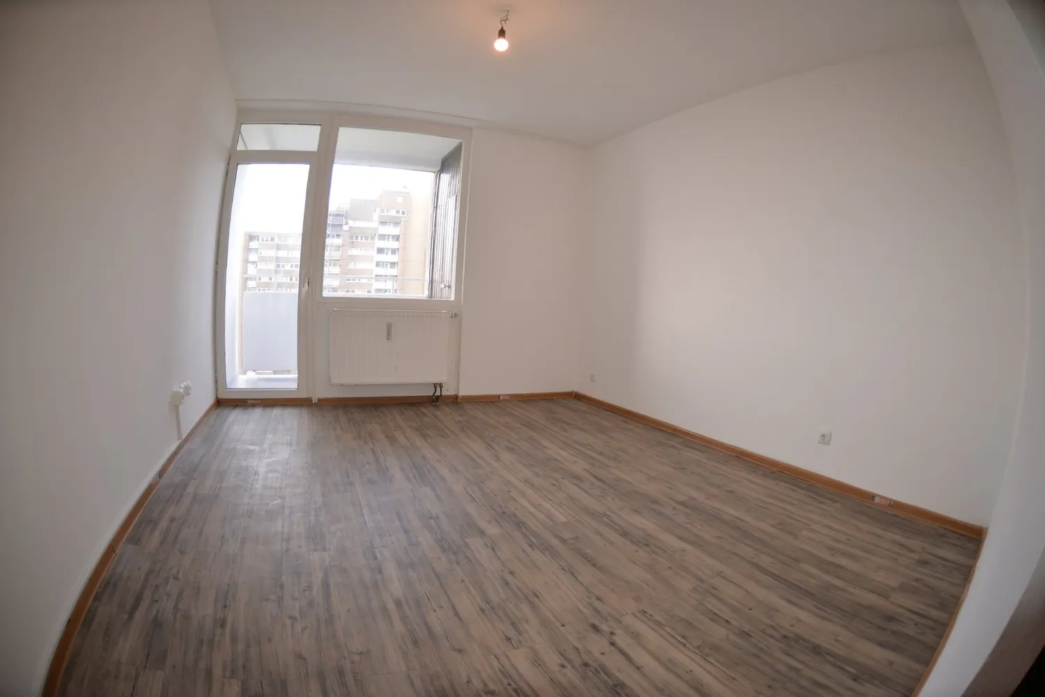 2 Zimmer Wohnung mit 50 m² in Köln – Bild 3
