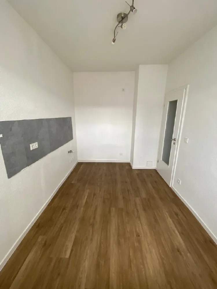 1 Zimmer Wohnung mit 36 m² in Köln – Bild 2