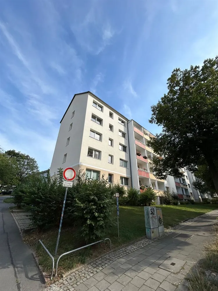 3 room apartment with 60 m² in Chemnitz – Photo 6