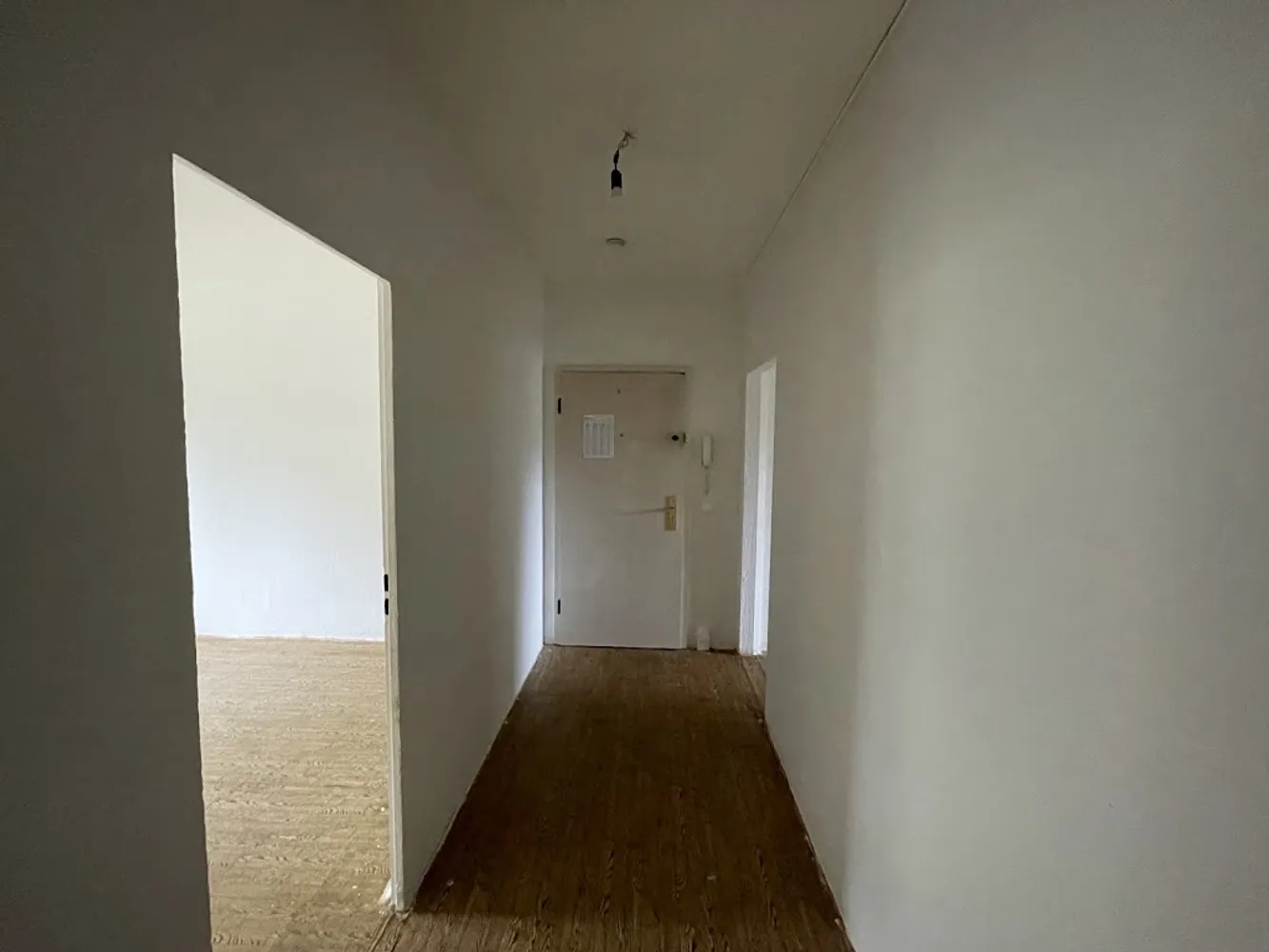 5 room apartment with 100 m² in Berlin – Photo 3