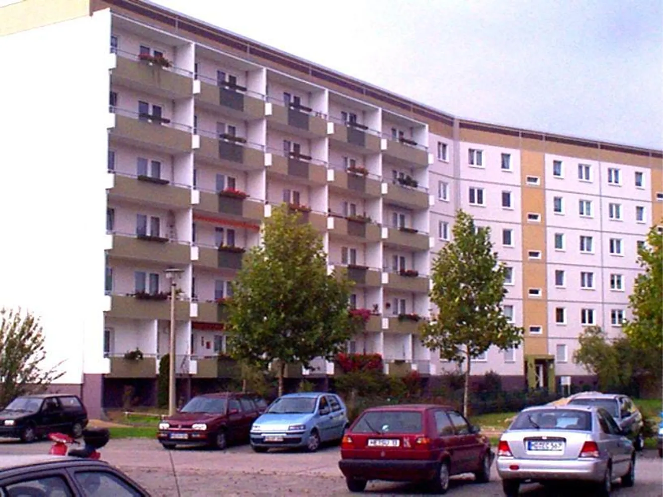 4 Zimmer Wohnung mit 93 m² in Magdeburg – Bild 2