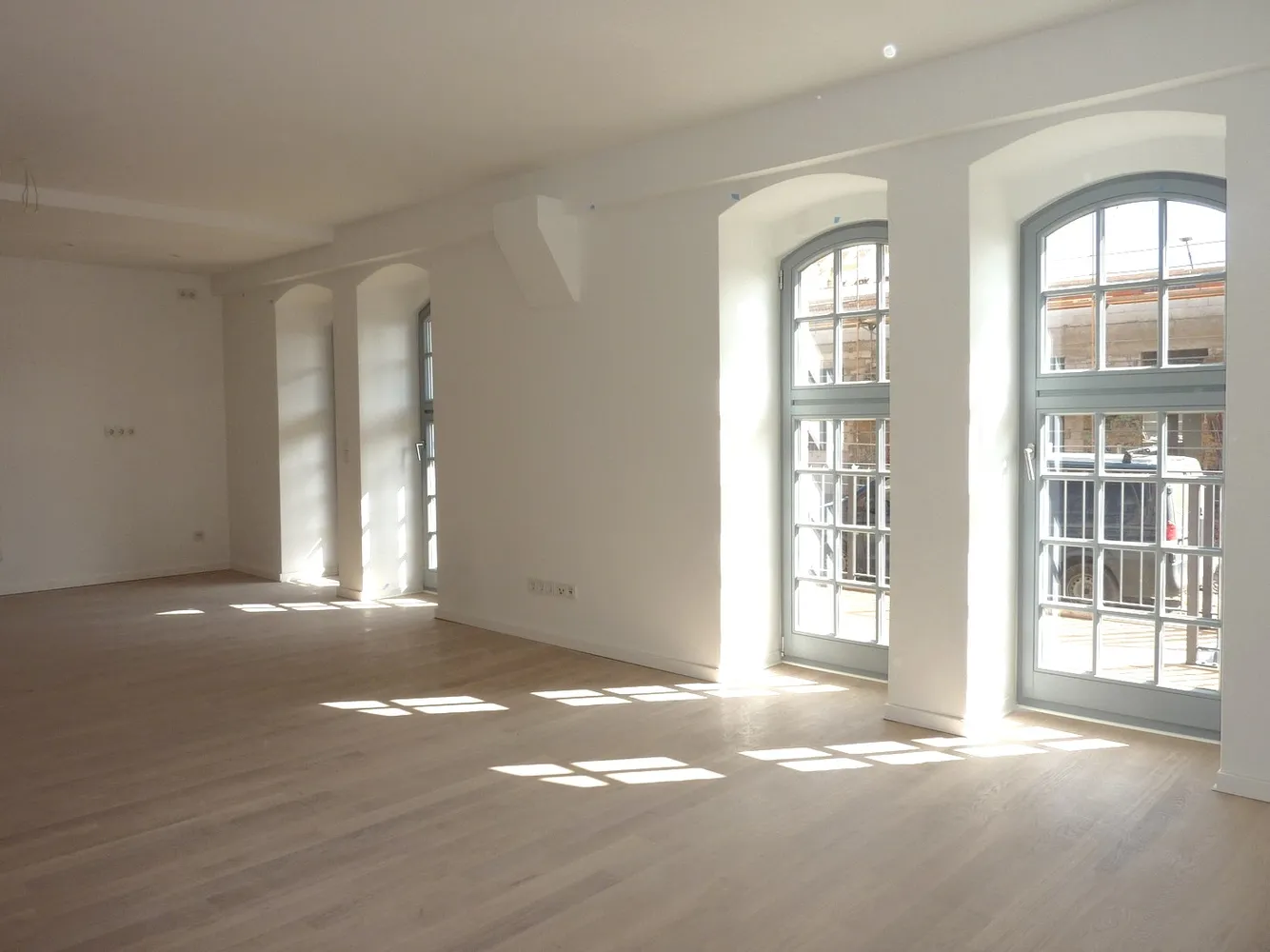 4 Zimmer Wohnung mit 142 m² in Leipzig – Bild 2