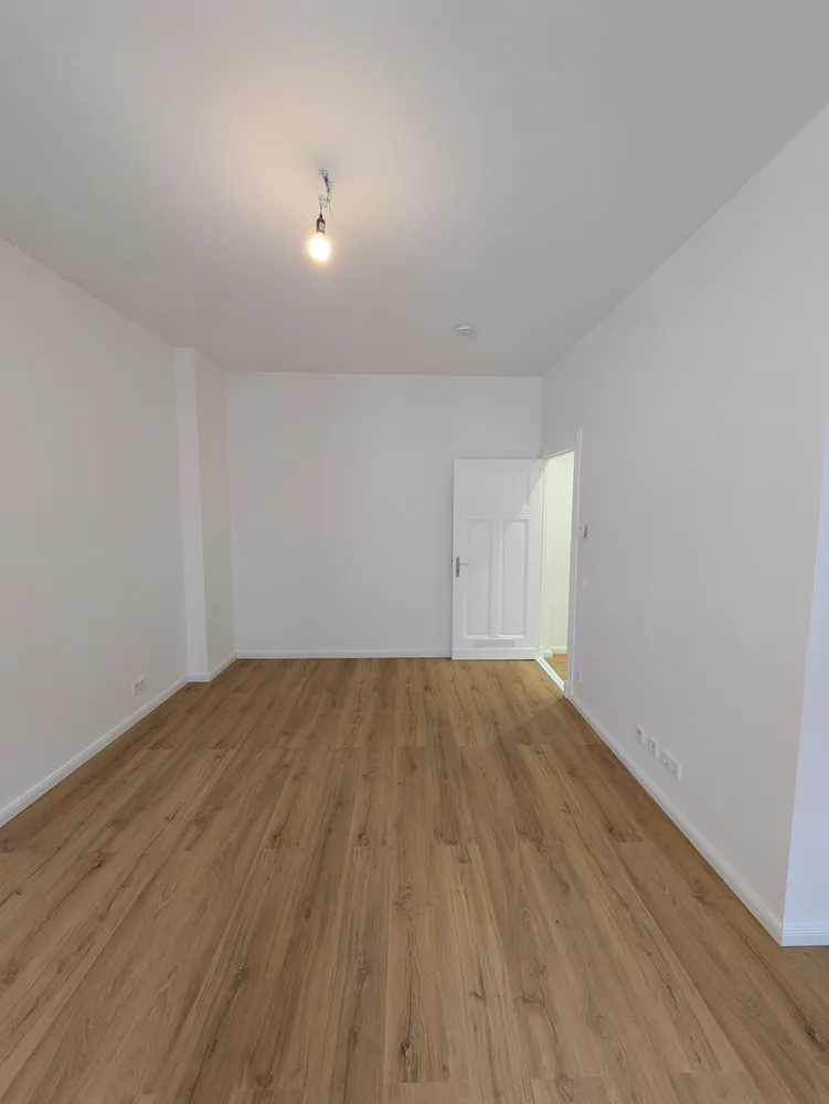 1 room apartment with 35 m² in Berlin – Photo 1