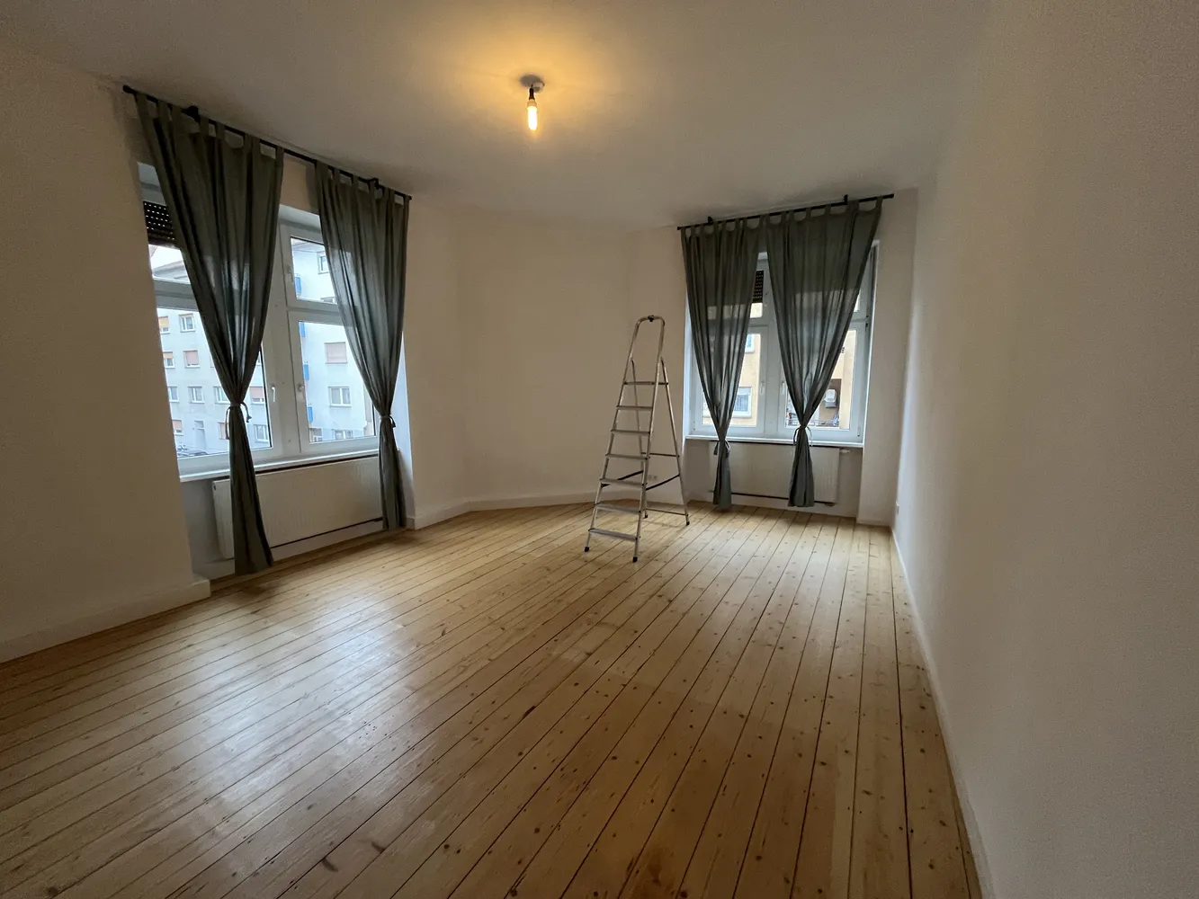 4 Zimmer Wohnung mit 85 m² in Mannheim – Bild 2