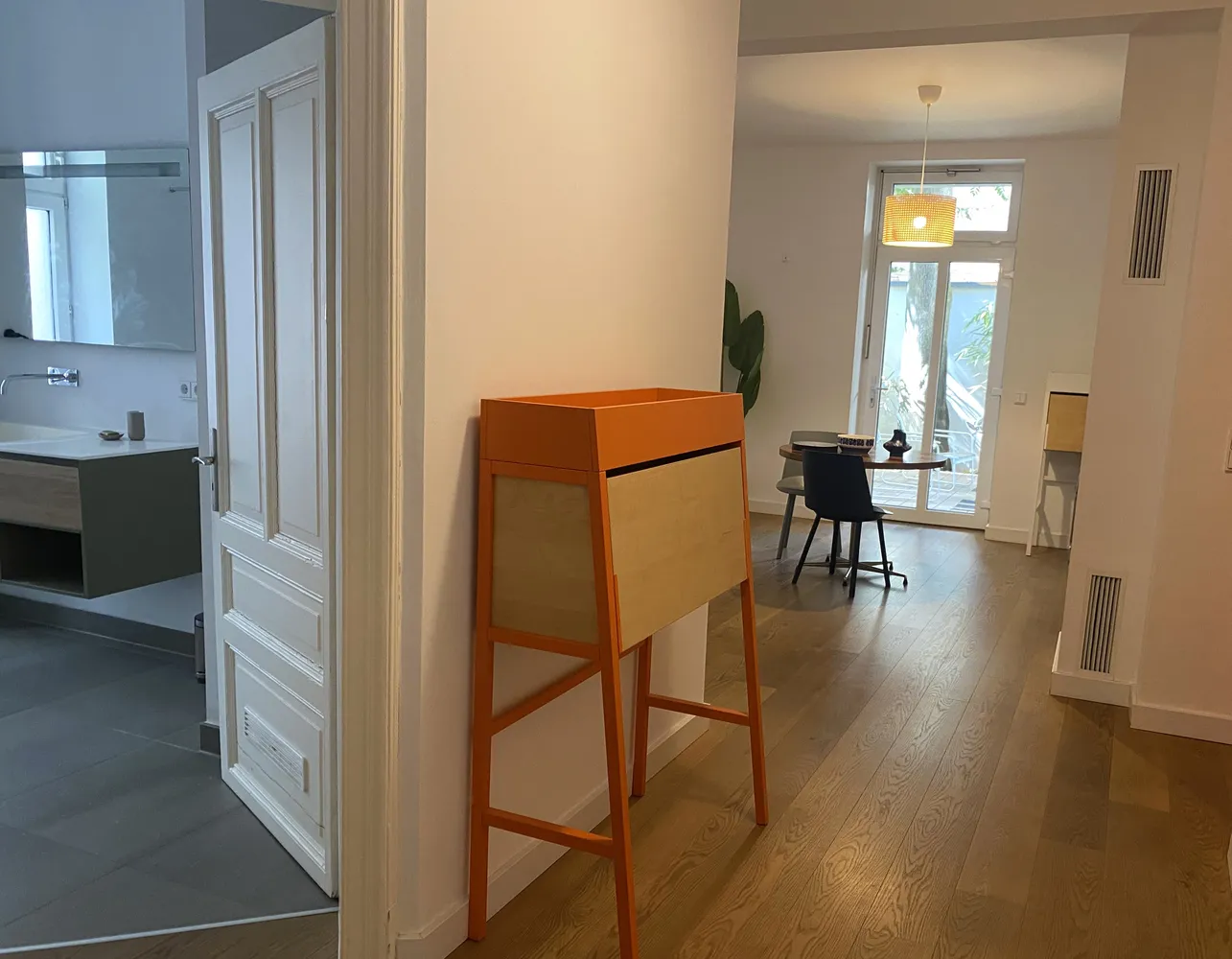 4 Zimmer Wohnung mit 99 m² in Frankfurt am Main – Bild 1
