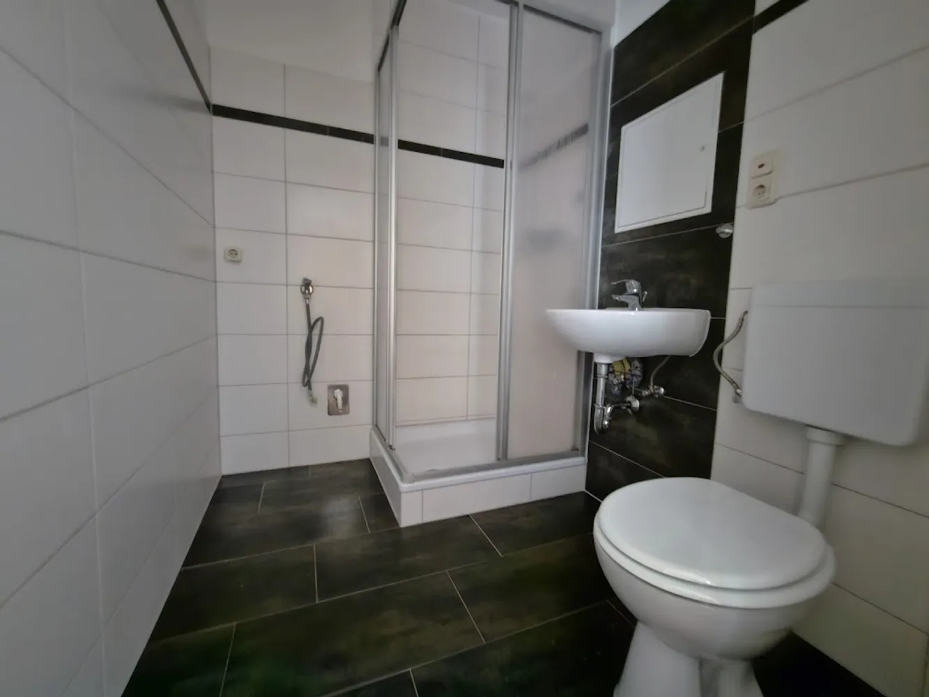 2 Zimmer Wohnung mit 57 m² in Halle (Saale) – Bild 2