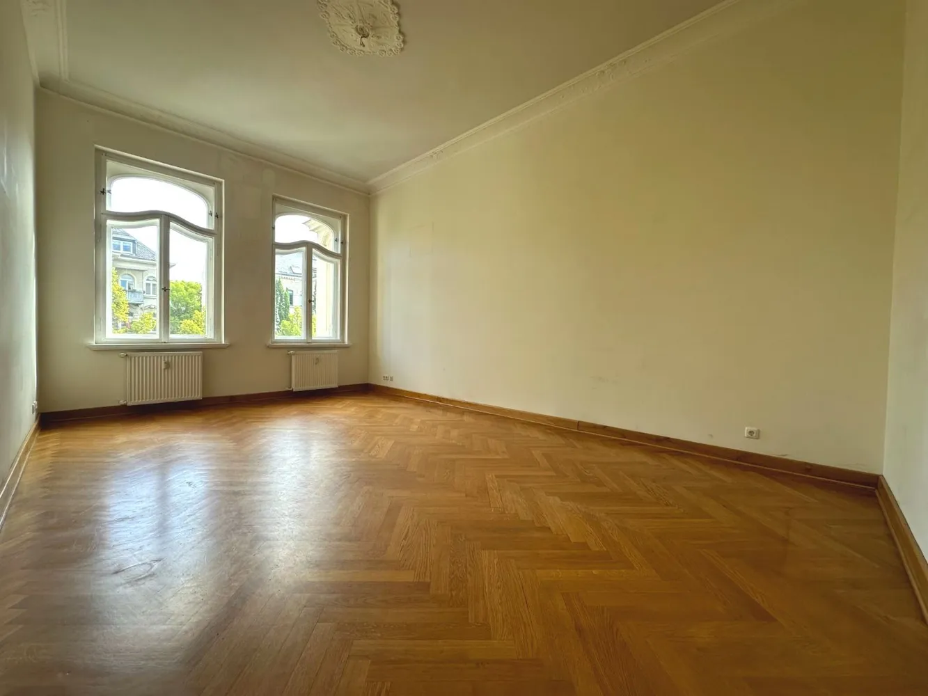 4 Zimmer Wohnung mit 141 m² in Leipzig – Bild 2
