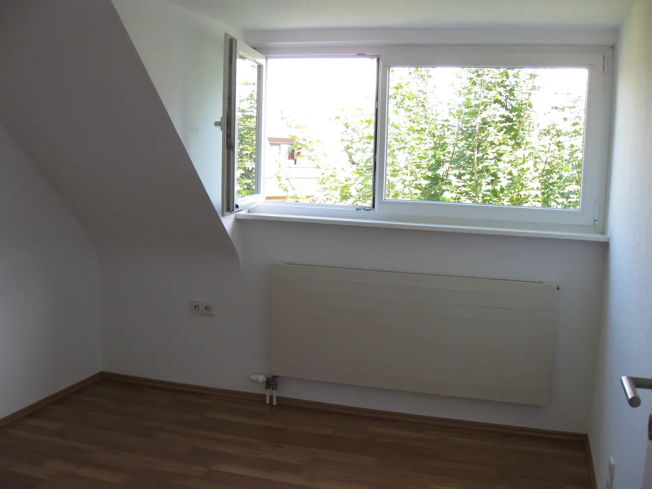 3 Zimmer Wohnung mit 60 m² in Stuttgart – Bild 2