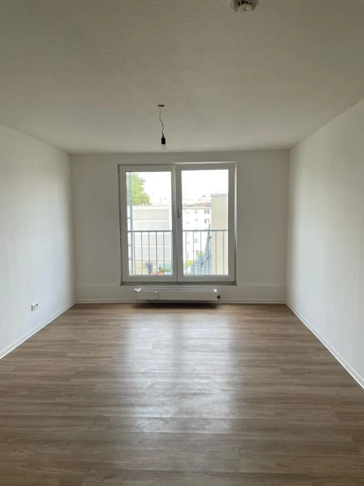 1 Zimmer Wohnung mit 35 m² in Köln – Bild 6