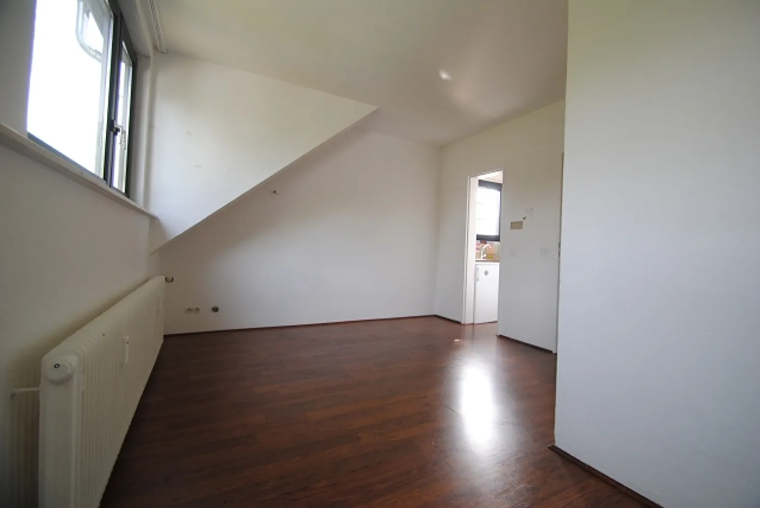 2 Zimmer Wohnung mit 31 m² in Mülheim an der Ruhr – Bild 2
