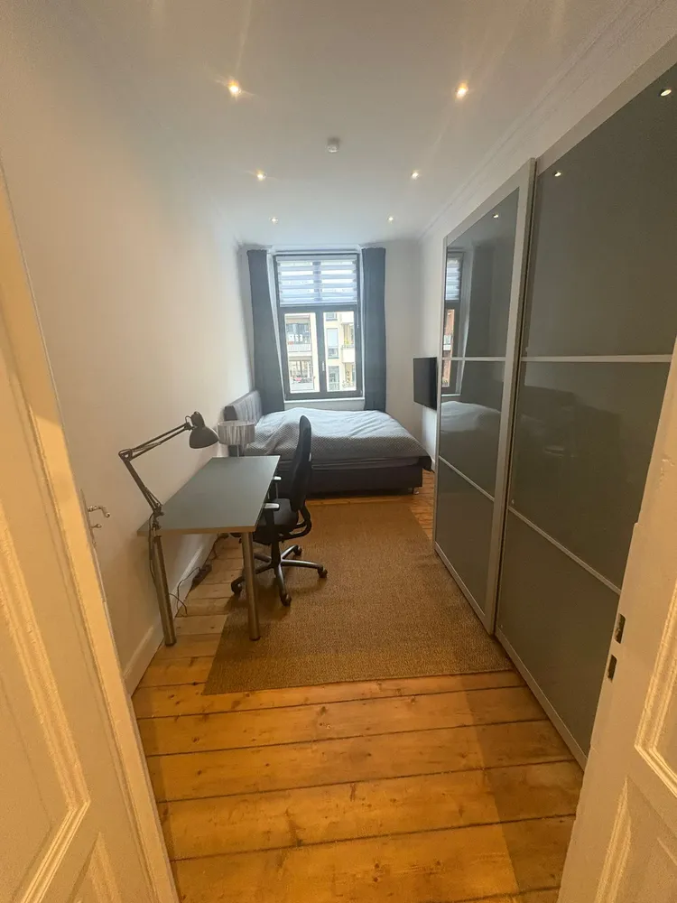4 Zimmer Wohnung mit 90 m² in Düsseldorf – Bild 11