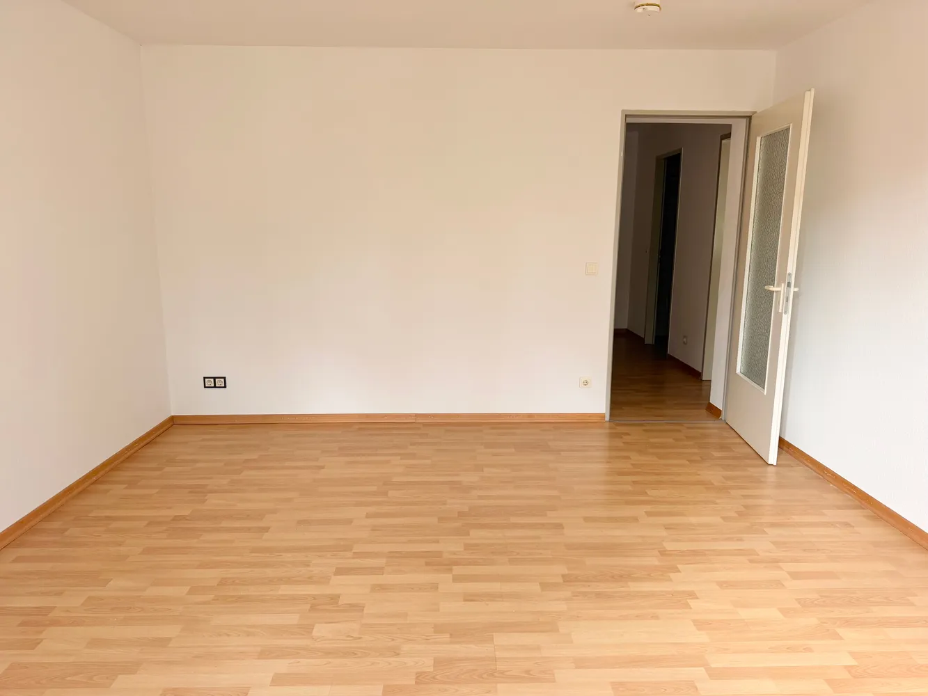 2 Zimmer Wohnung mit 60 m² in Berlin – Bild 2