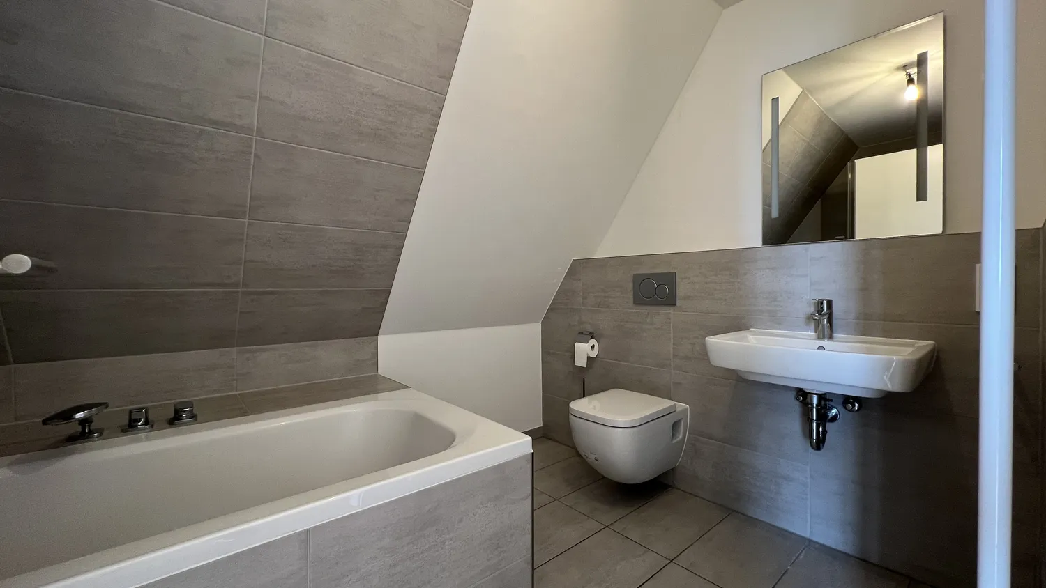 4 Zimmer Wohnung mit 107 m² in Berlin – Bild 6