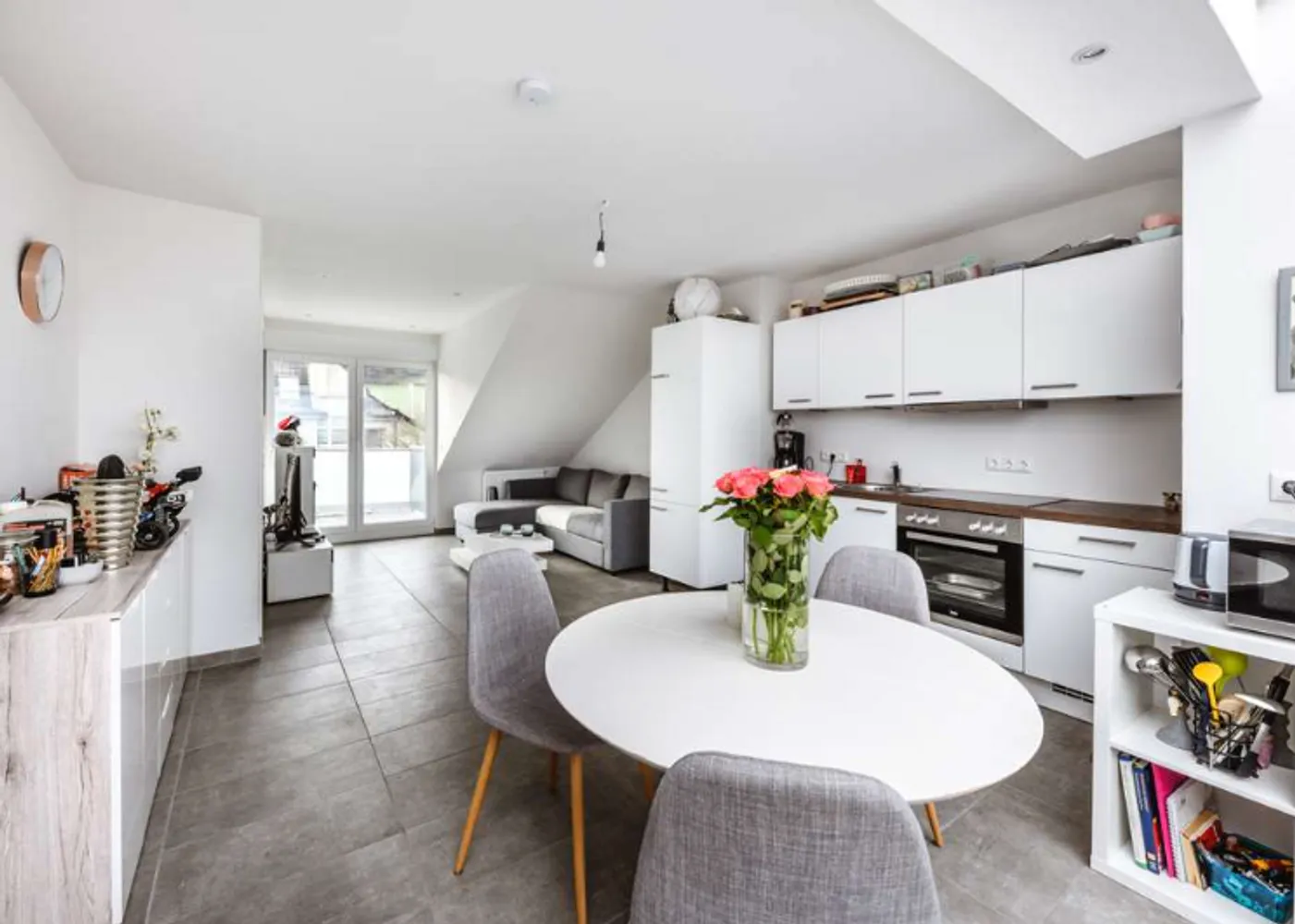 2 Zimmer Wohnung mit 55 m² in Aachen – Bild 4