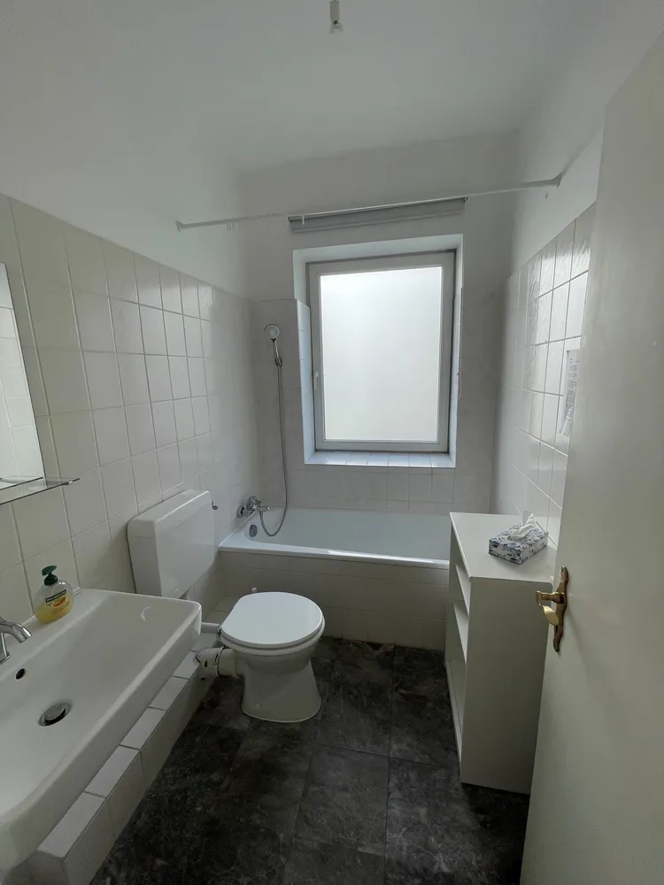 2 Zimmer Wohnung mit 55 m² in Hamburg – Bild 4