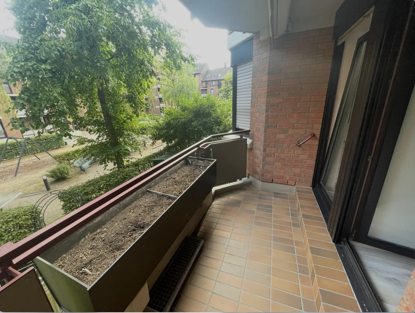3 Zimmer Wohnung mit 85 m² in Köln – Bild 2