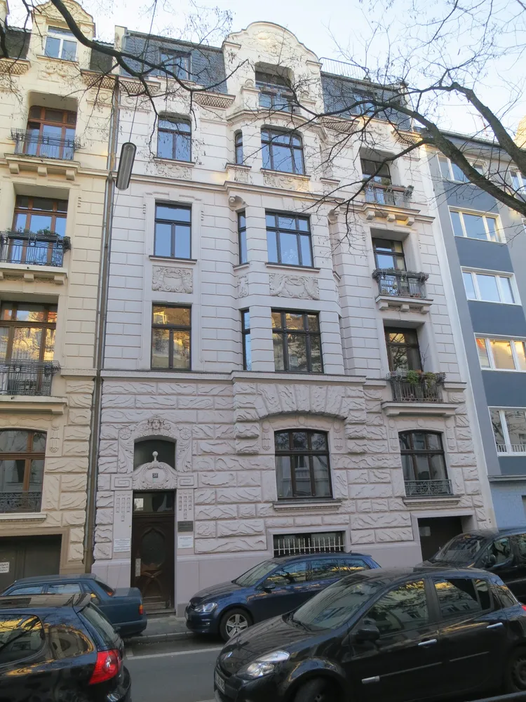5 Zimmer Wohnung mit 167 m² in Köln – Bild 5