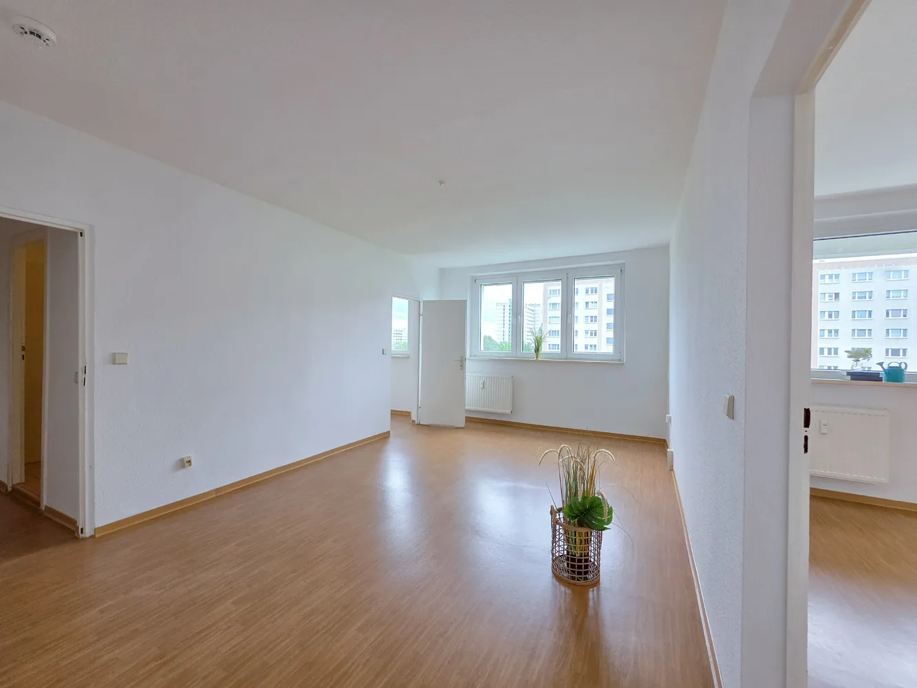 2 room apartment with 49 m² in Magdeburg – Photo 2