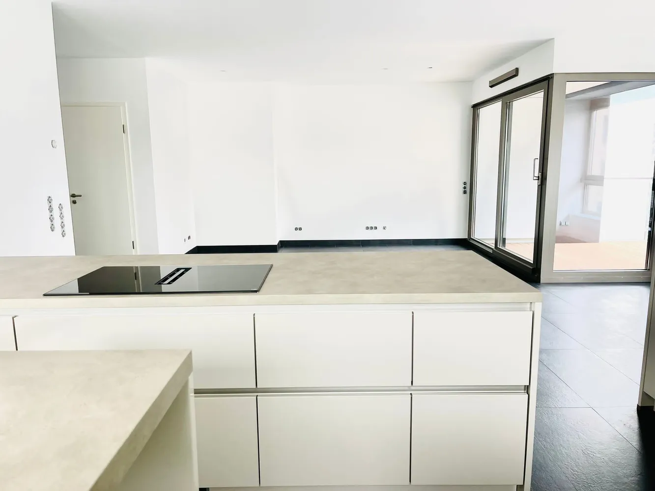 2 room apartment with 78 m² in Cologne – Photo 2