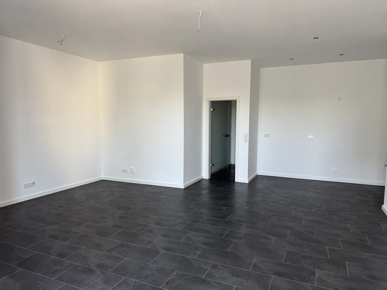 2 Zimmer Wohnung mit 77 m² in Magdeburg – Bild 6