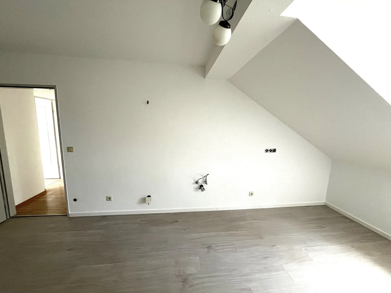 3 Zimmer Wohnung mit 94 m² in München – Bild 9