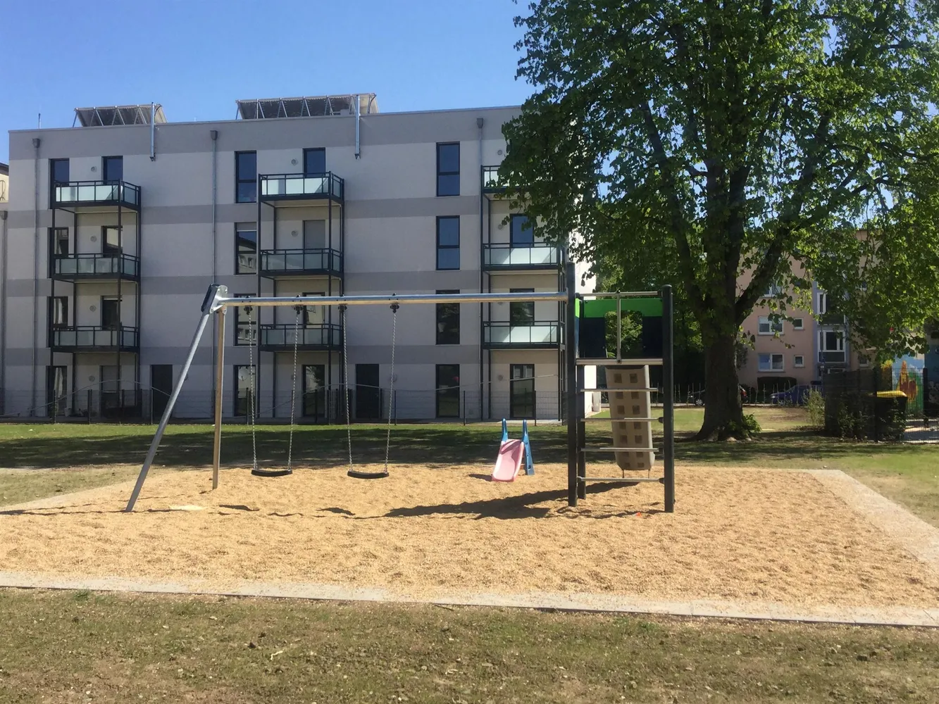 3 room apartment with 74 m² in Frankfurt am Main – Photo 2