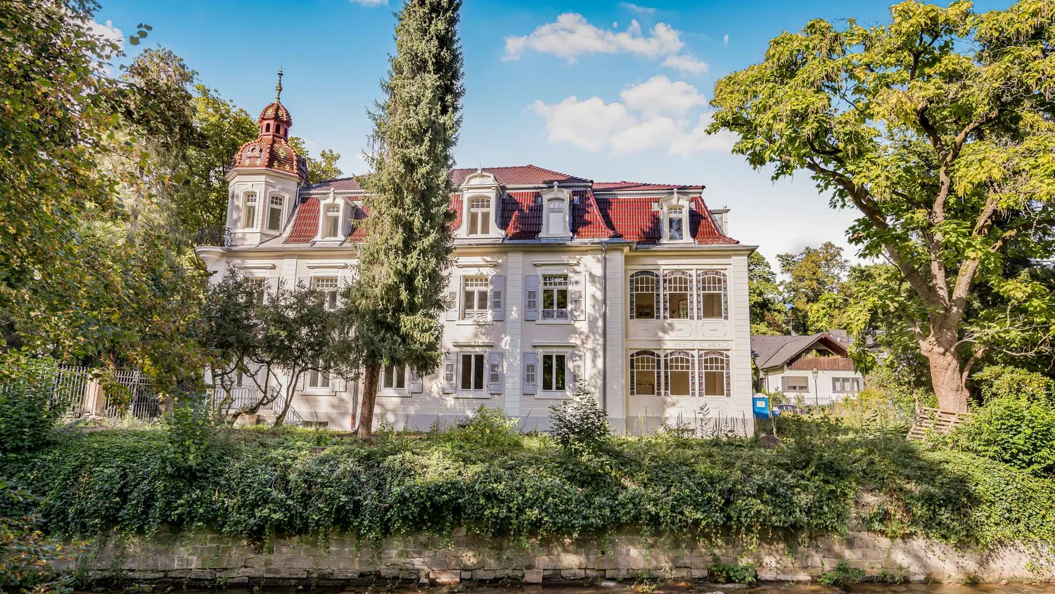 5 Zimmer Wohnung mit 205 m² in Baden-Baden – Bild 4