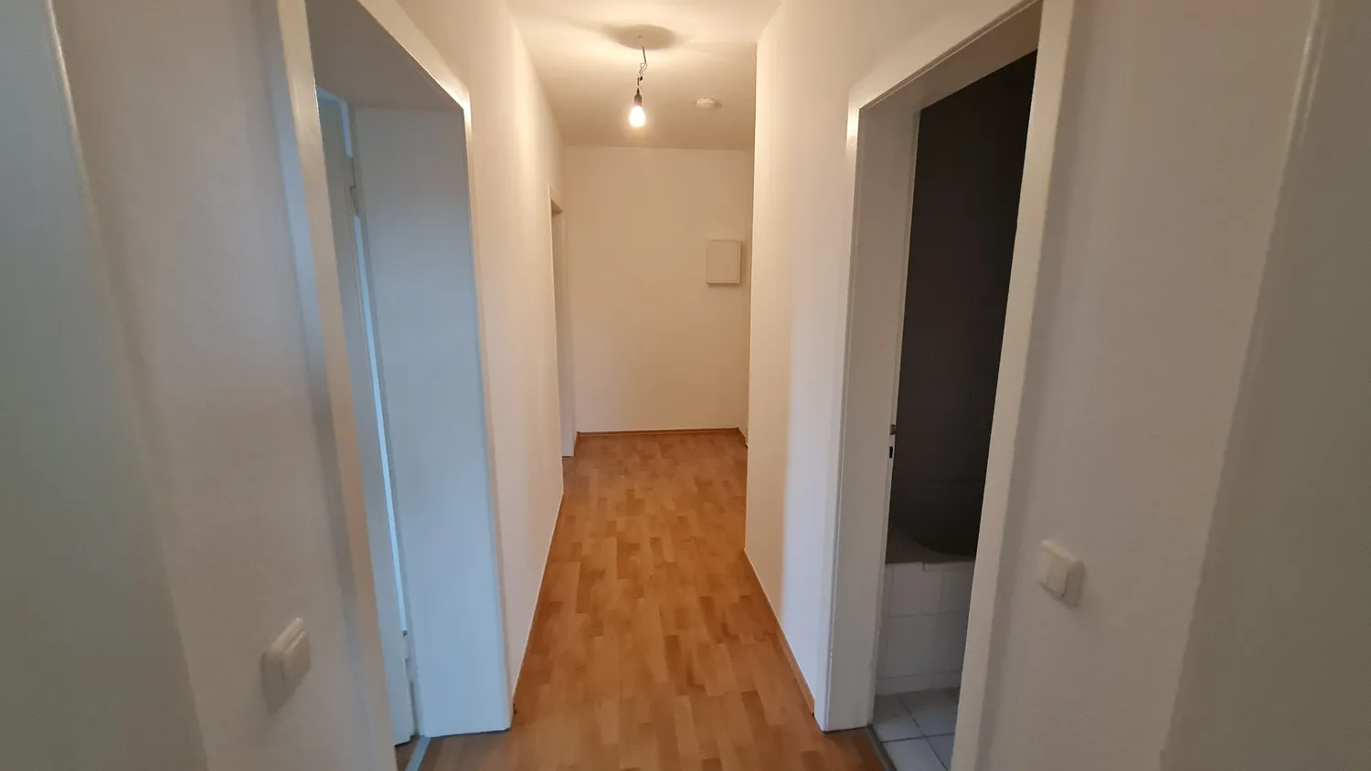 2 Zimmer Wohnung mit 54 m² in Duisburg – Bild 9