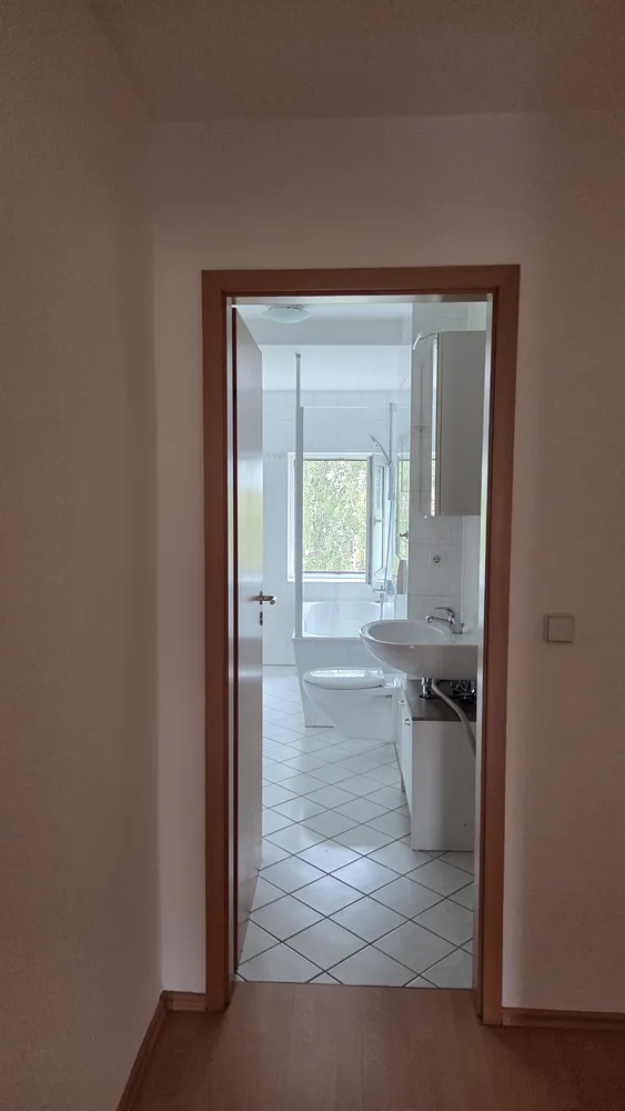 2 room apartment with 67 m² in Magdeburg – Photo 11