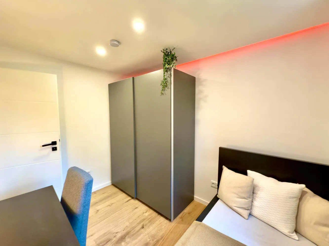 Shared room with 8 m² in Munich – Photo 2