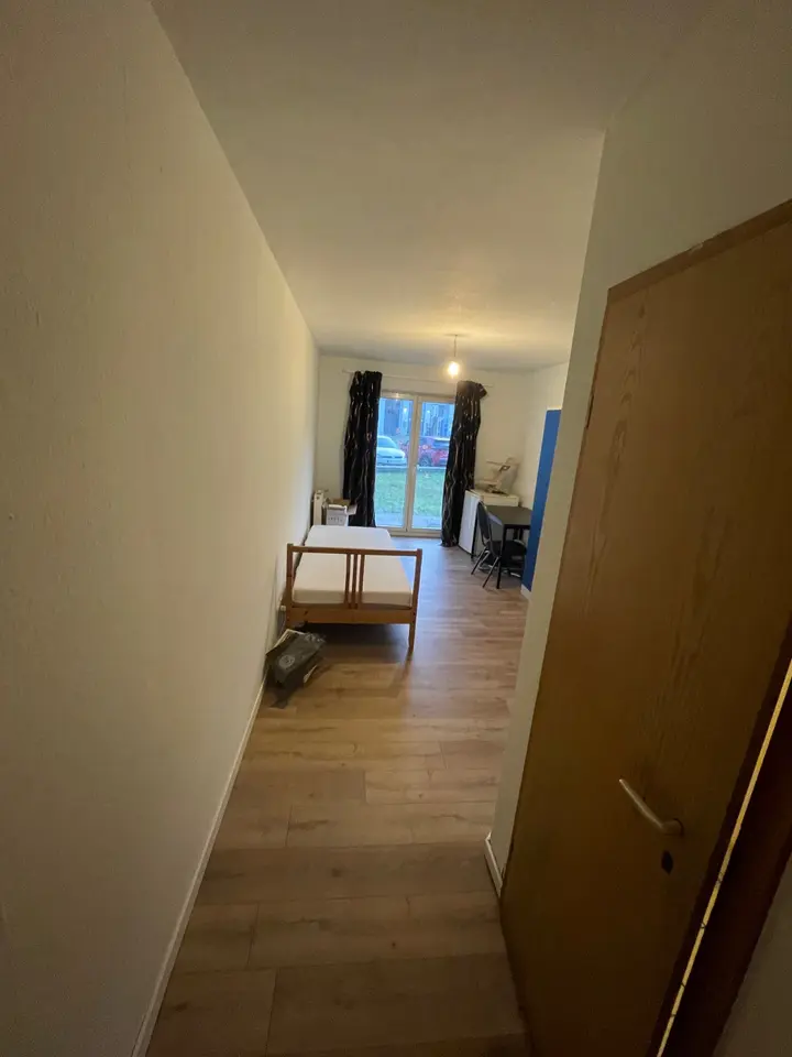 2 Zimmer Wohnung mit 22 m² in Saarbrücken – Bild 3