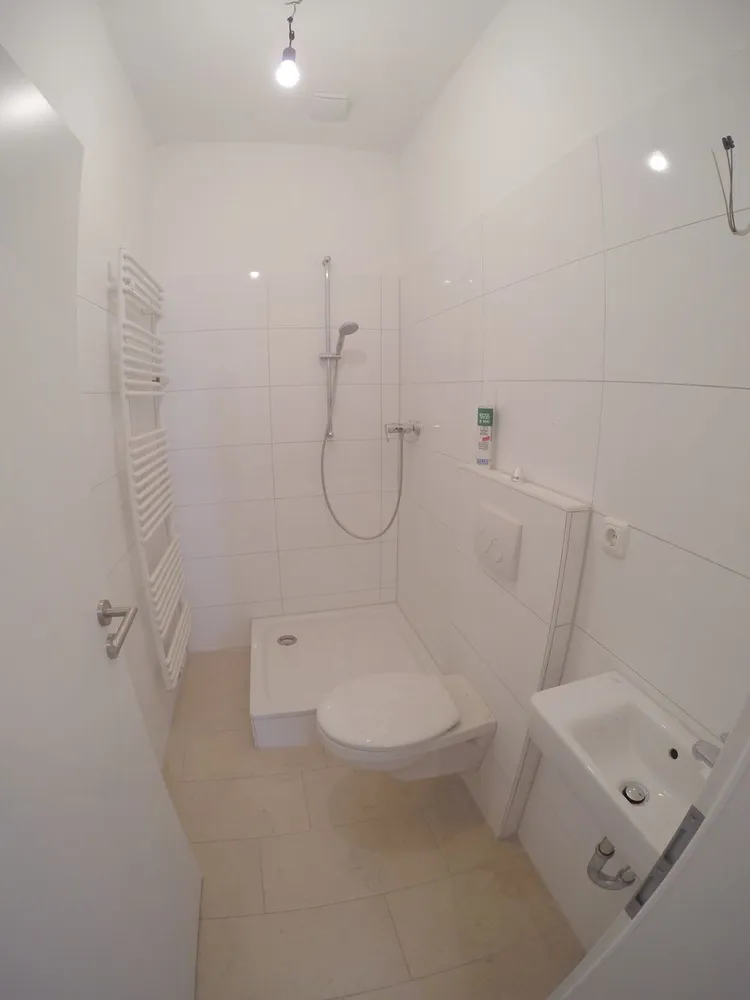 1 Zimmer Wohnung mit 28 m² in Krefeld – Bild 2