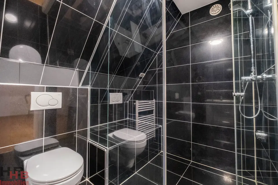 7 Zimmer Wohnung mit 140 m² in Bremen – Bild 8