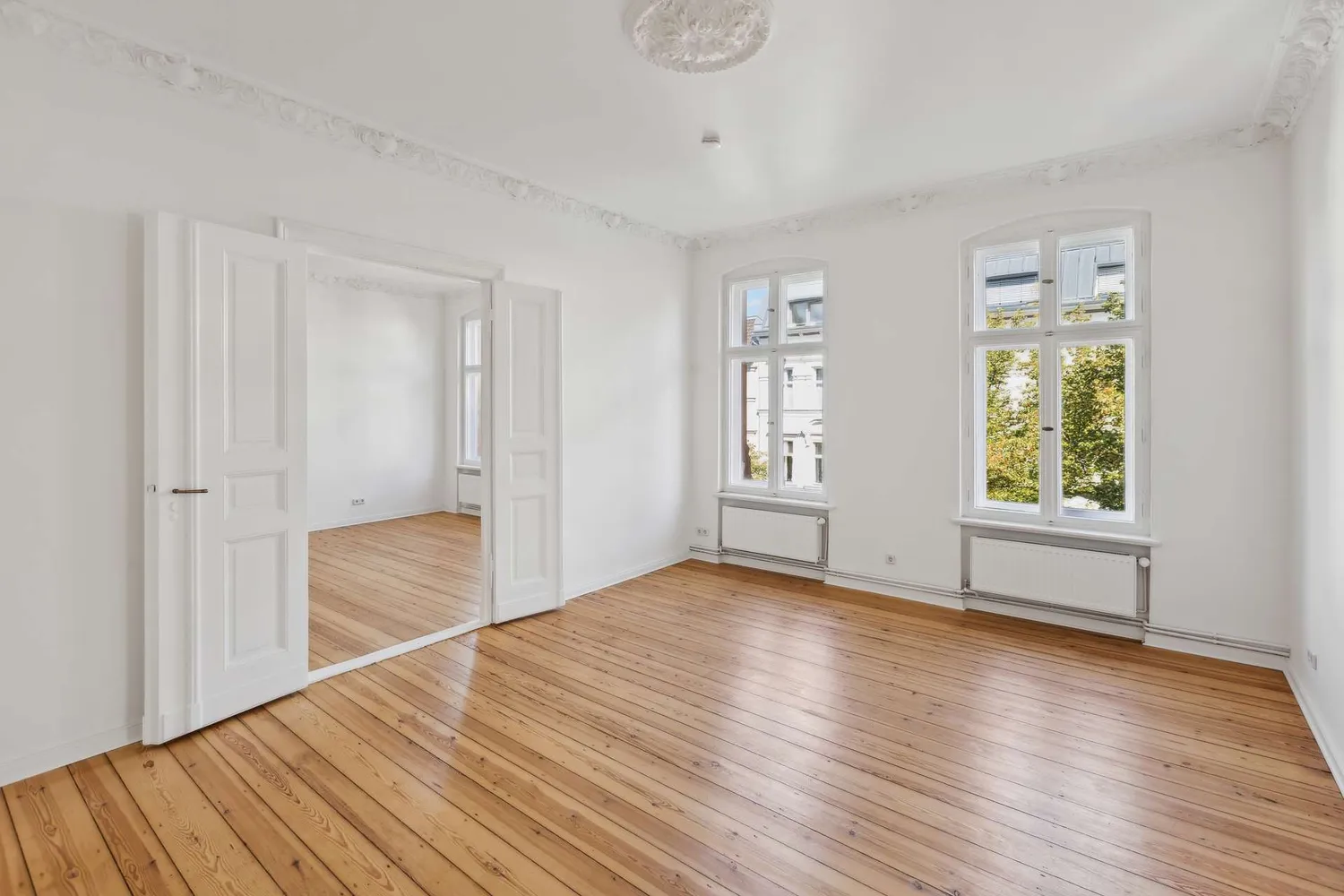 4 Zimmer Wohnung mit 188 m² in Berlin – Bild 2