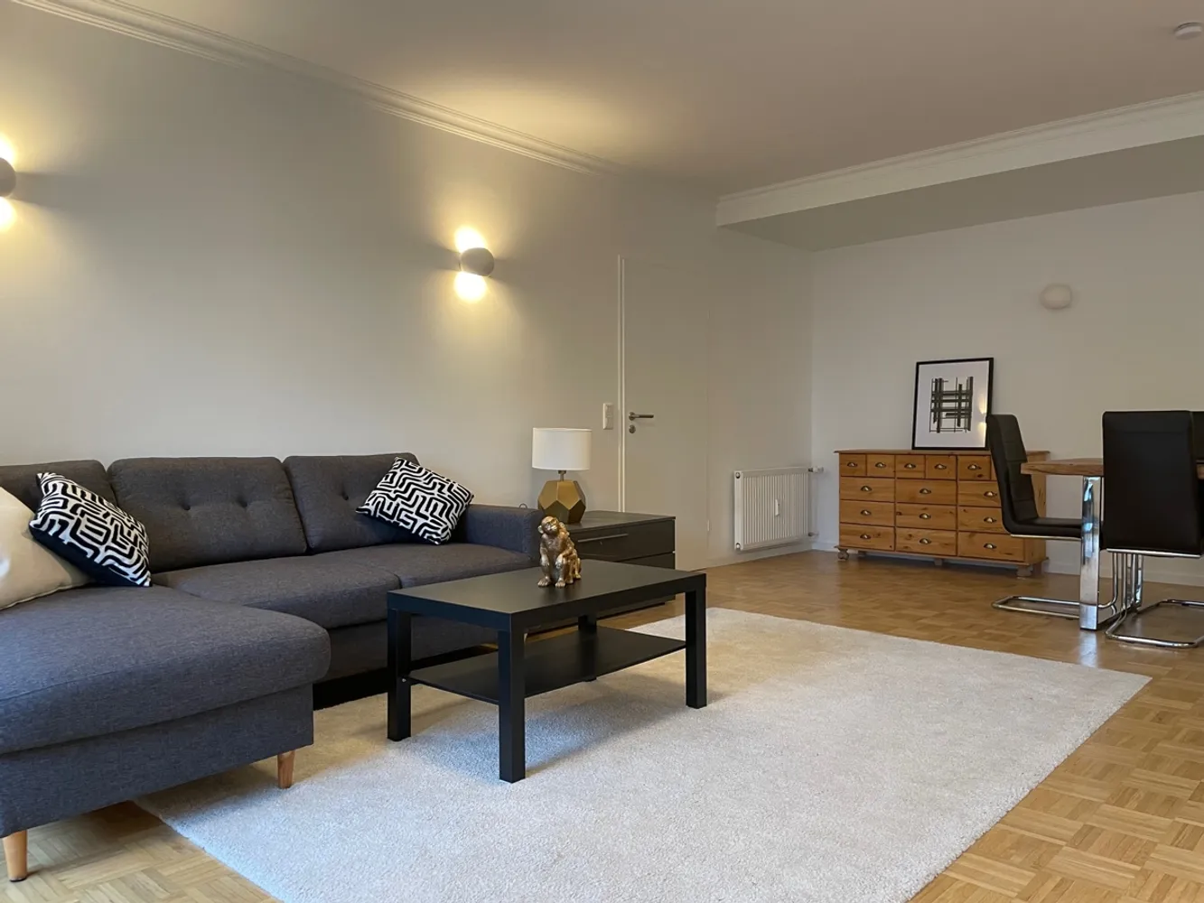 2 Zimmer Wohnung mit 82 m² in Düsseldorf – Bild 1