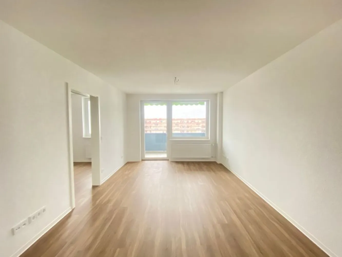 5 Zimmer Wohnung mit 110 m² in Schwerin – Bild 6