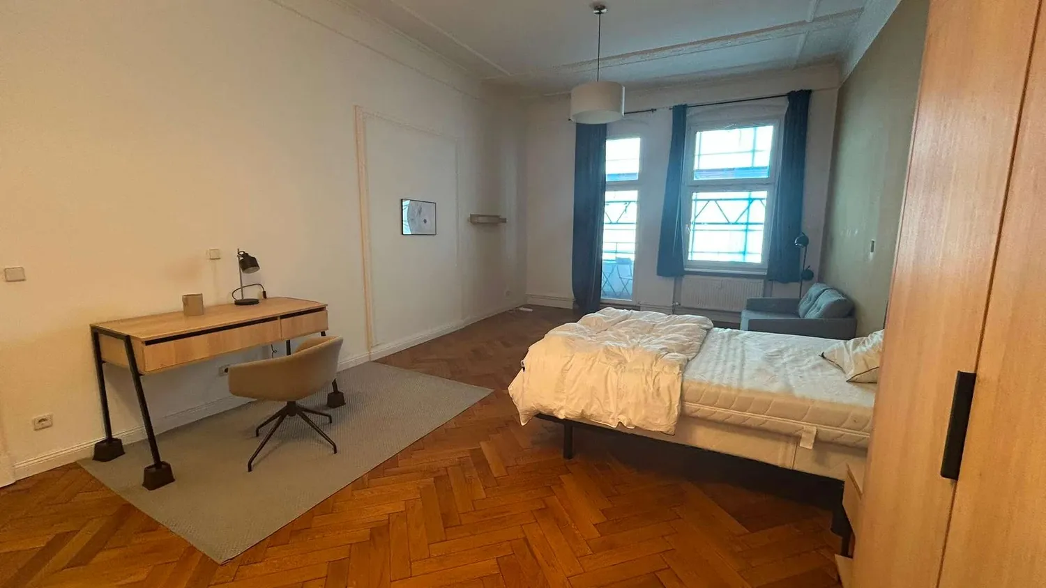 4 Zimmer Wohnung mit 124 m² in Berlin – Bild 2