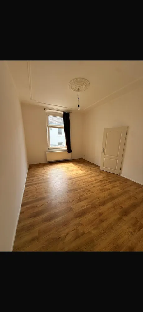 3 Zimmer Wohnung mit 90 m² in Düsseldorf – Bild 12