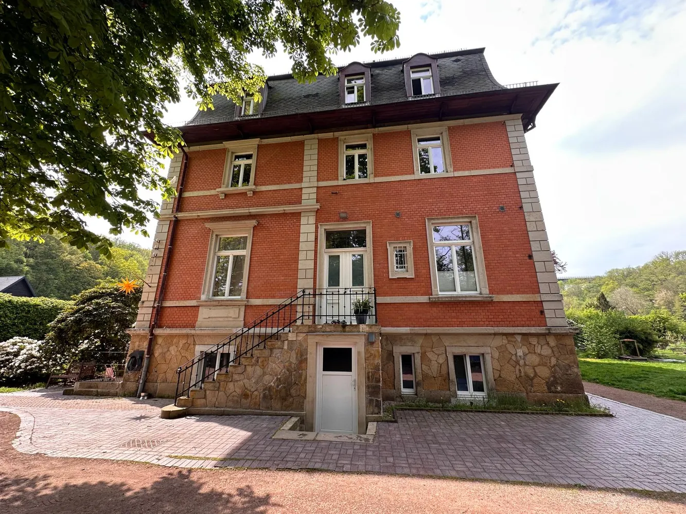4 Zimmer Wohnung mit 165 m² in Dresden – Bild 3
