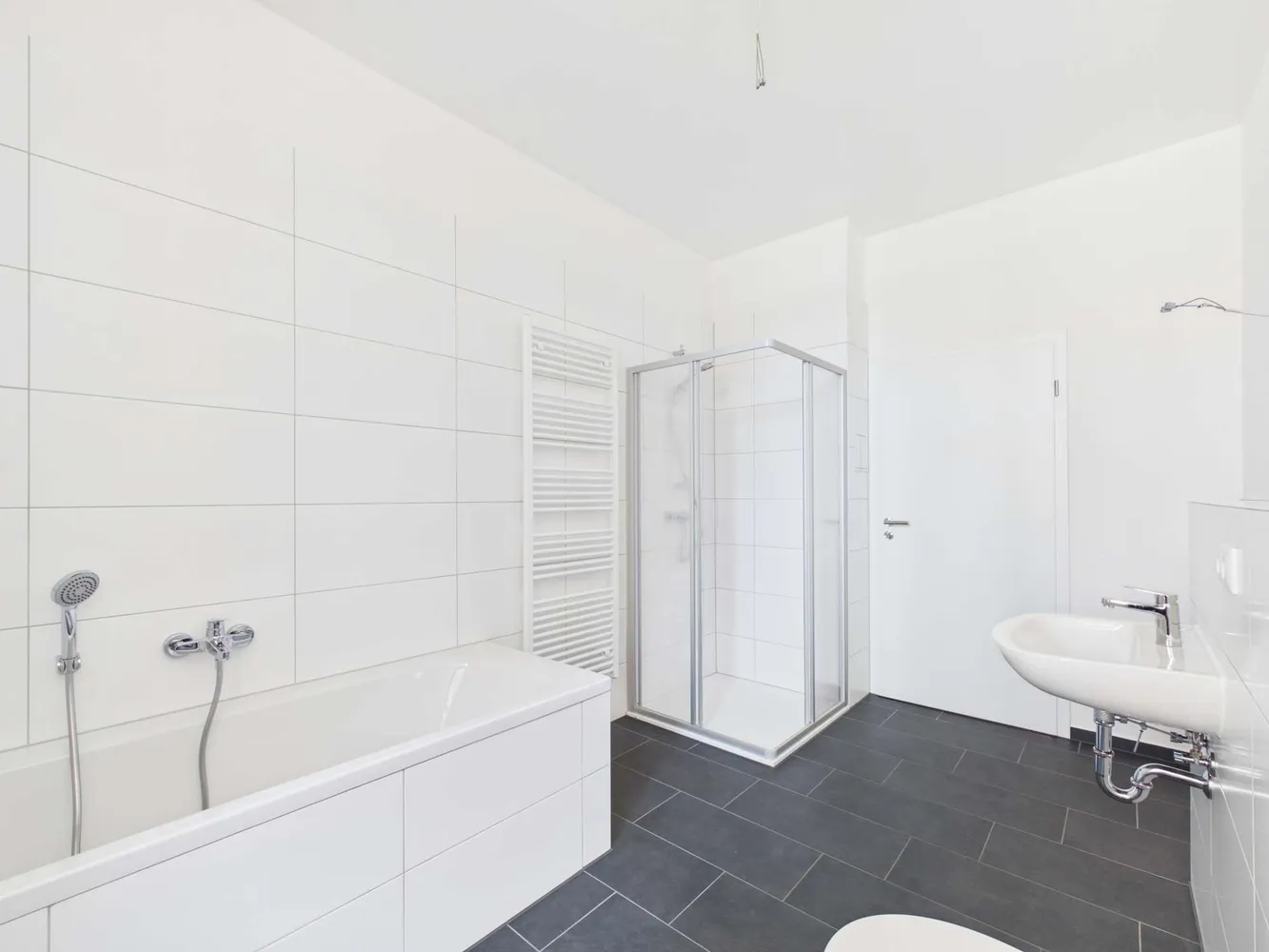 4 Zimmer Wohnung mit 100 m² in Plauen – Bild 6