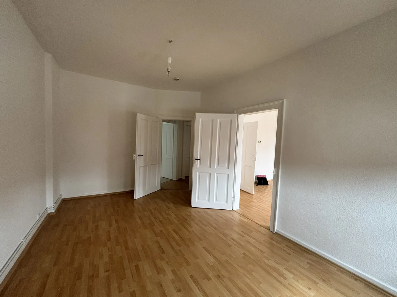 2 Zimmer Wohnung mit 63 m² in Wiesbaden – Bild 4
