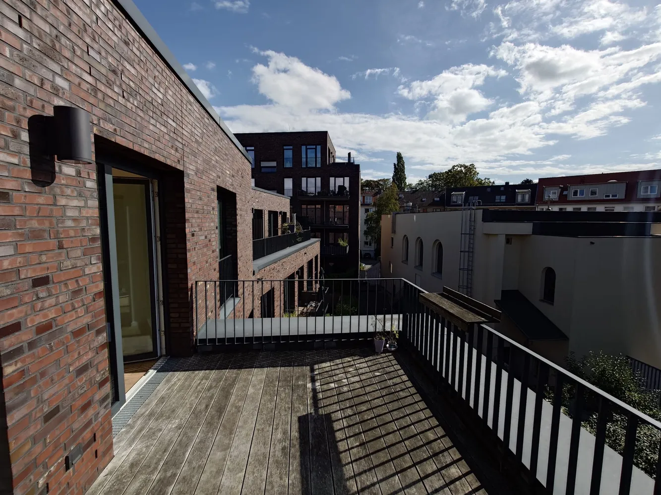 4 Zimmer Wohnung mit 107 m² in Hamburg – Bild 6