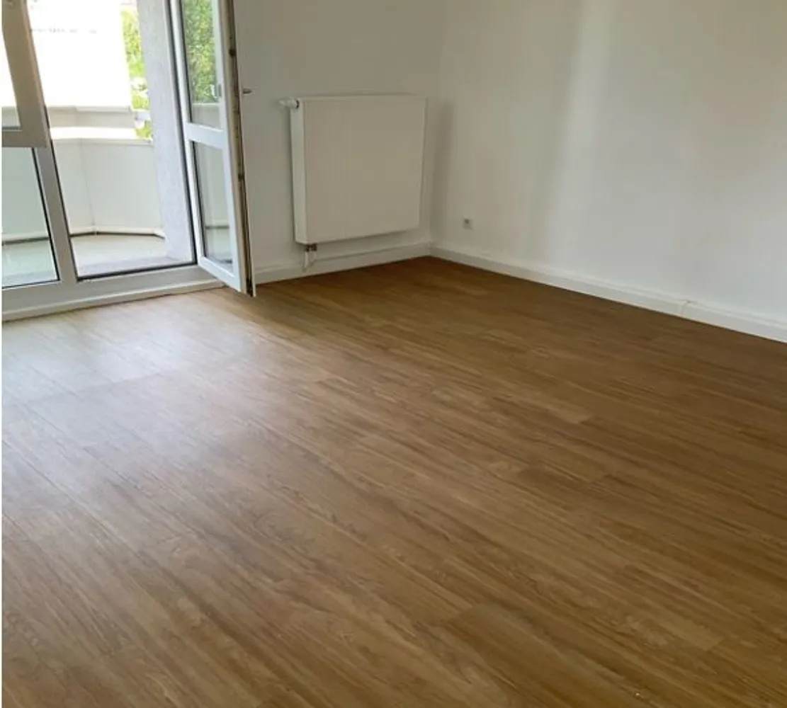 2 Zimmer Wohnung mit 49 m² in Halle (Saale) – Bild 1