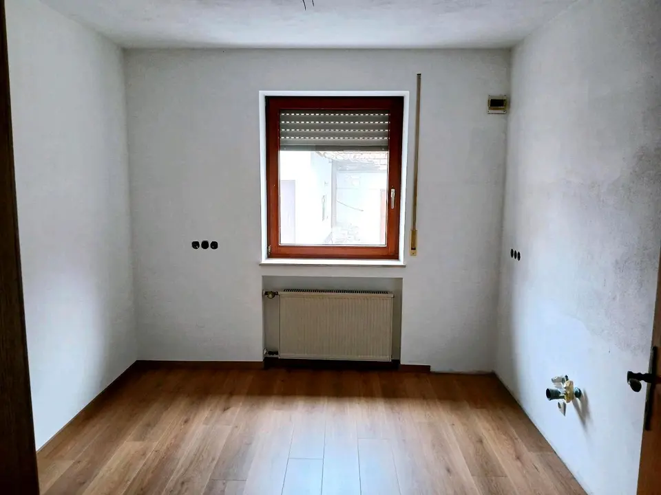 6 Zimmer Wohnung mit 113 m² in Nördlingen – Bild 3