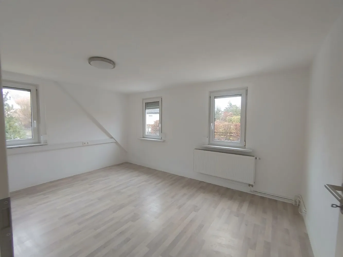 8 Zimmer Haus mit 160 m² in Aalen – Bild 2
