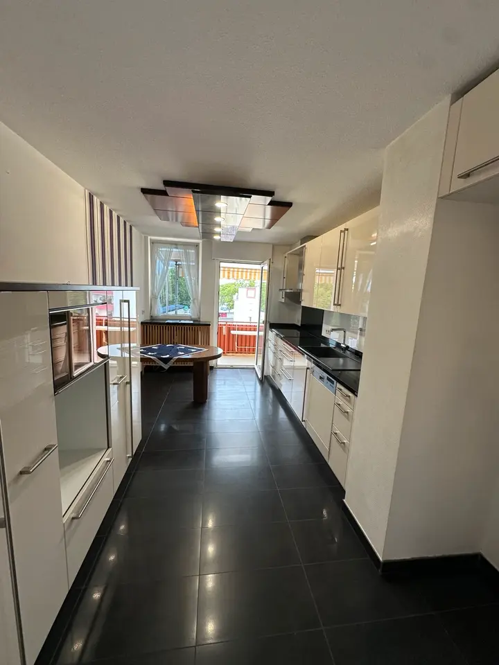 4 Zimmer Wohnung mit 103 m² in Ludwigshafen – Bild 2