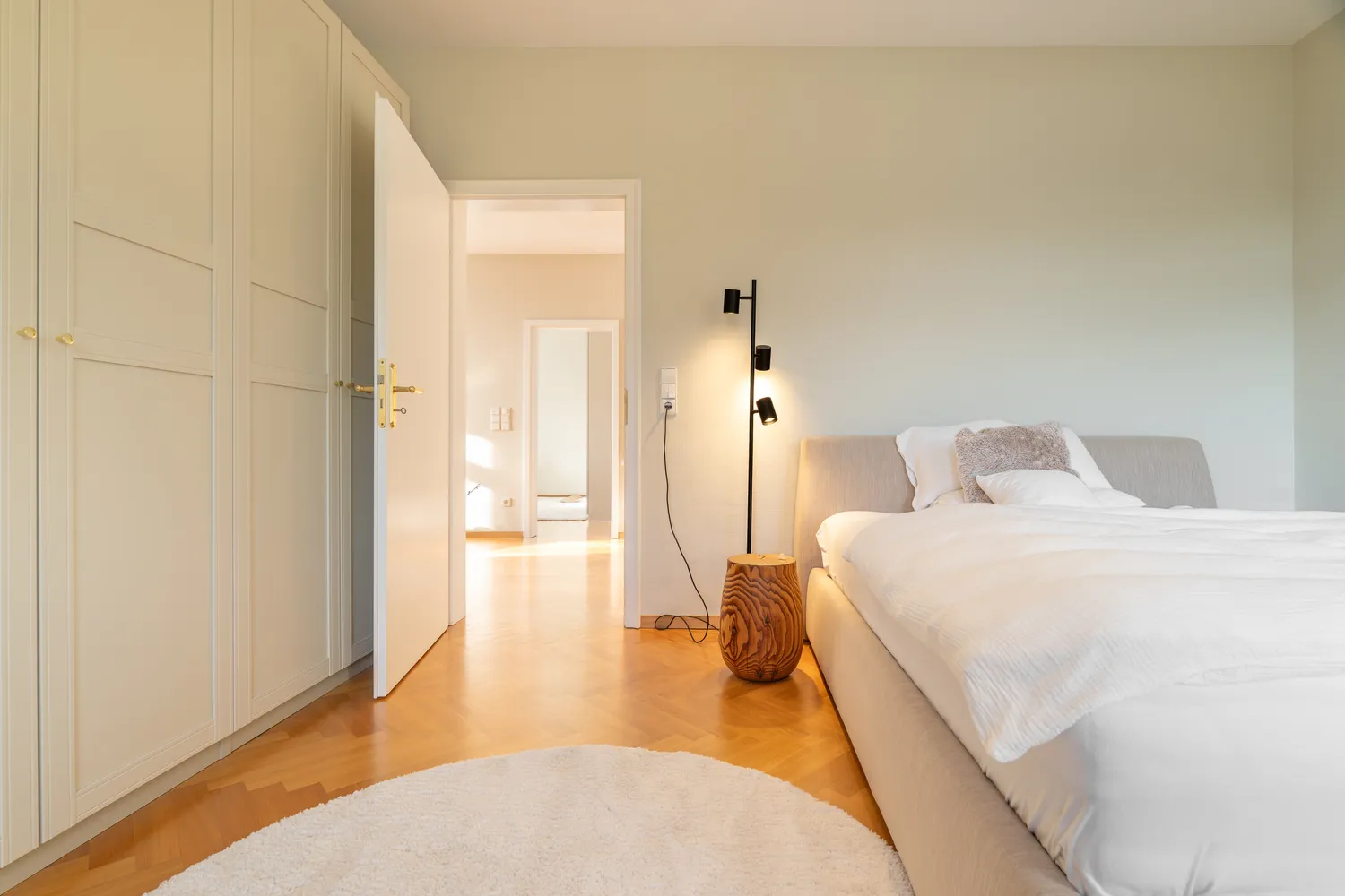3 room apartment with 90 m² in Stuttgart – Photo 5