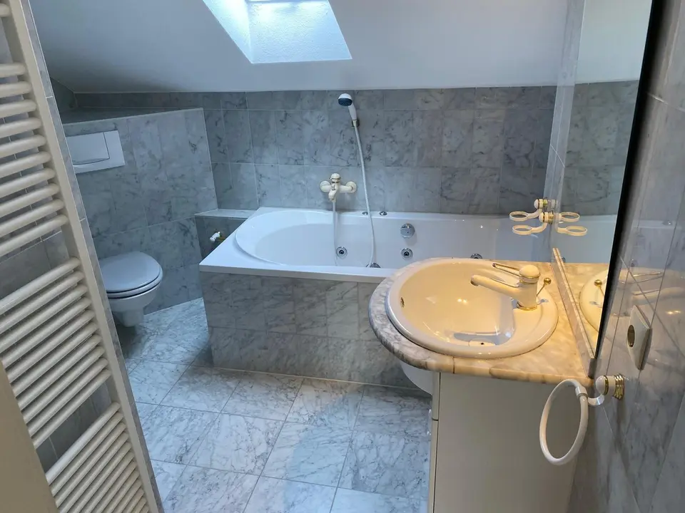 8 Zimmer Haus mit 200 m² in Singen – Bild 6