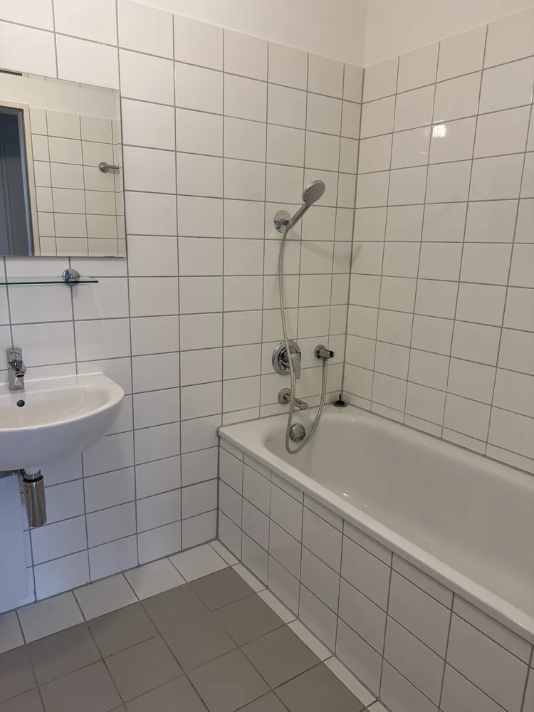 2 Zimmer Wohnung mit 76 m² in Düsseldorf – Bild 11
