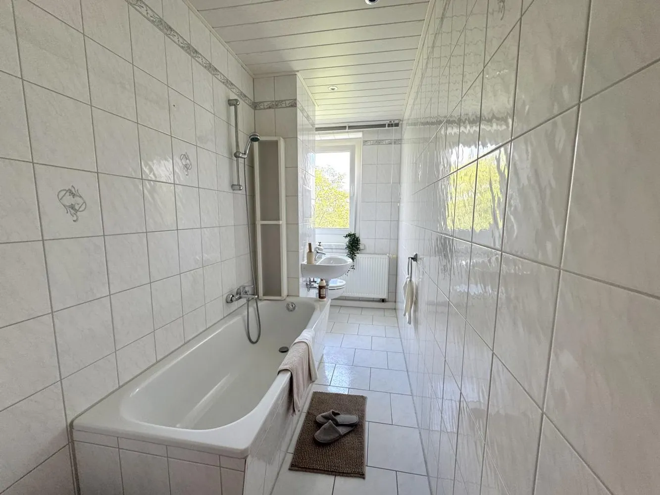 3 Zimmer Wohnung mit 72 m² in Chemnitz – Bild 2